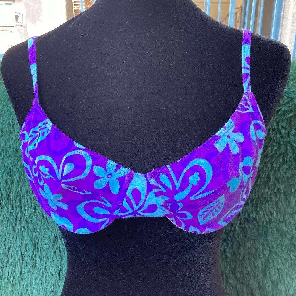 Vintage 90s Medium Purple & Blue Tropical Print Underwire Bikini Top